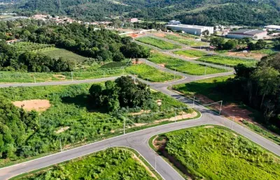 Condomínio fechado com área de lazer em louveira | lotes a partir de 300m² | ótimo local