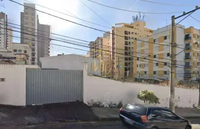 Terreno à venda na Rua Antônio Bastos, Vila Bastos, Santo André