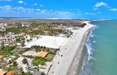 Terreno comercial à venda na Avenida Beira Mar, Preá, Cruz