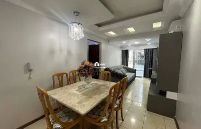 Aluguel anual: apartamento de 2 quartos, com ampla sacada em balneário camboriú.