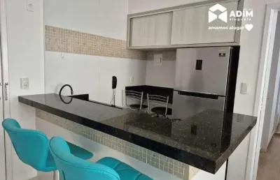 Aluguel anual: apartamento de 1suíte mobiliado na quadra do mar em balneário camboriú.
