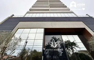 Aluguel anual: apartamento de 2 quartos, sendo 2 suítes no centro de itajaí.