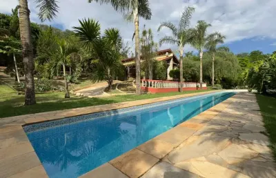 Casa no condomínio chácaras itambé para venda com 4 quartos, sendo 2 suítes, 670m²