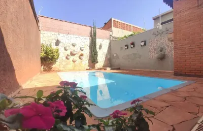 Aconchegante casa tipo para venda em vila monte alegre com 3 quartos, sendo 1 suíte, 154m²