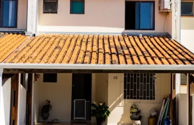 Casa em condomínio fechado com 3 quartos à venda na Rua Goiânia, 1597, Cajuru, Curitiba
