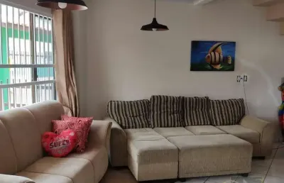 Casa para temporada em bombinhas, bombas, 3 dormitórios, 1 suíte, 2 banheiros, 2 vagas