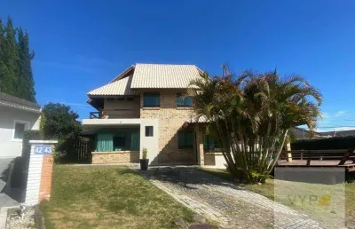 Casa em condomínio fechado com 4 quartos à venda na Rua Gabirobas, 98, Uberaba, Curitiba