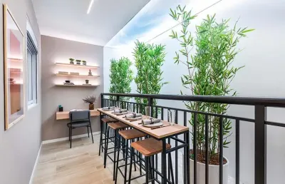 Apartamento com 2dorms e a maior varanda na zona sul