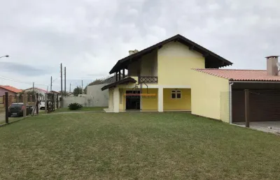Casa com 3 quartos à venda na Zona Nova, Tramandaí 