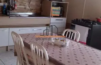 Casa com 3 quartos à venda no Guajuviras, Canoas 