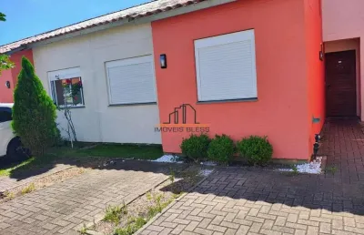 Casa em condomínio localizada no bairro olária/canoas