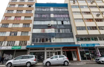 Sala comercial à venda na Travessa Itararé, 43, Centro, Curitiba