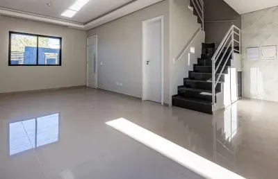 Casa com 3 quartos à venda na rua ivo zagonel, 617, atuba, curitiba, 106 m2 por r$ 650.000