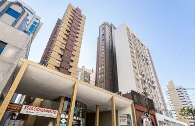 Sala comercial à venda na avenida sete de setembro, 4214, batel, curitiba, 31 m2 por r$ 350.000