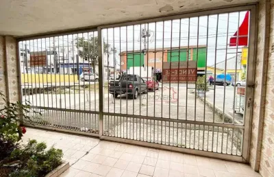 Casa térrea 3 quartos e edícula av. do cursino | 4 vagas | ótima localização | residencial ou comercial | compre alugado