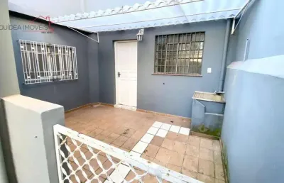 Sobrado de fundos 2 quartos e 1 vaga jardim santa cruz | ótima localização | bairro residencial | agende a sua visita