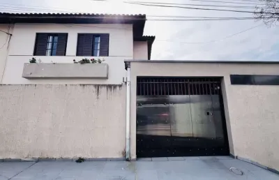 Sobrado com 3 quartos  à venda, 174.00 m2 por r$650000.00  - boqueirao - curitiba/pr