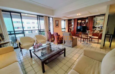 Apartamento com 177m² e área de lazer em casa forte
