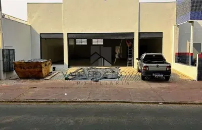 Loja comercial totalmente reformada na avenida 9 de julho