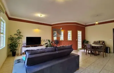 Casa com 3 quartos à venda na Rua Ary da Silva Galvão, 445, Residencial e Comercial Palmares, Ribeirão Preto