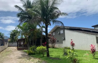 Casa em condomínio fechado com 2 quartos à venda na Morada Praia, Bertioga 