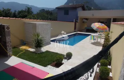 Casa térrea  220m² à venda com 3 dormitórios sendo 1 suítes no morada da praia