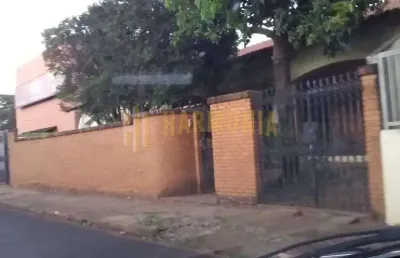 Casa com 3 quartos à venda no Centro, Araraquara 
