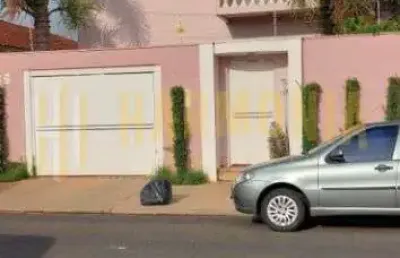 Otimo sobrado a venda no altos da vila xavier ( proximo a loja do andre)