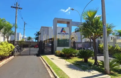 Apartamento terreo a venda com quintal privativo no parque arthoria