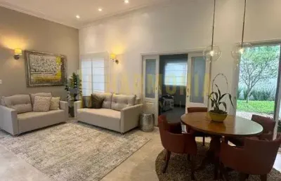 Linda casa a venda no condominio portal das araucarias