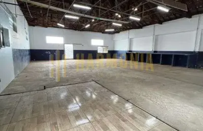 Excelente barracao comercial com otima localizacao em araraquara para venda e locacao.