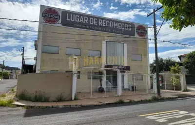 Prédio com 7 salas para alugar na Vila José Bonifácio, Araraquara 