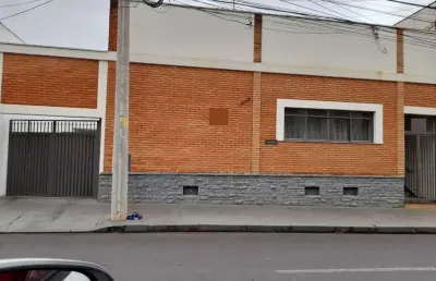 Duas casas no mesmo terreno para locacao no centro de araraquara