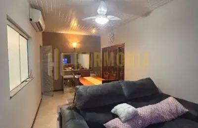 Casa com 3 quartos à venda no Centro, Araraquara 