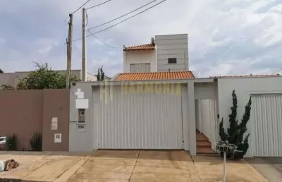 Casa com 3 quartos à venda no Jardim Vale das Rosas, Araraquara 