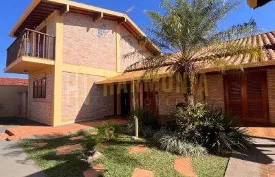 Casa com 3 quartos à venda na Vila Xavier (Vila Xavier), Araraquara 