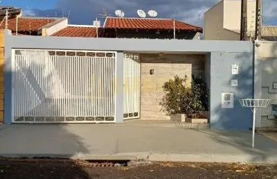 Casa com 3 quartos à venda no Jardim Morumbi, Araraquara 