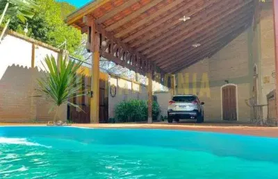 Casa com 3 quartos para alugar no Jardim Morumbi, Araraquara 