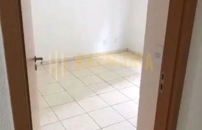 Apartamento com 2 quartos para alugar no Solidariedade, Araraquara 