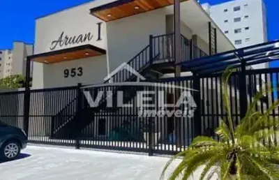 Flats mobiliado condomínio aruan i próximo a praia-caraguatatuba-sp