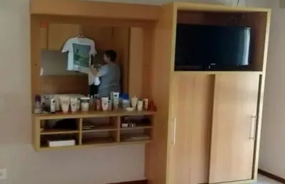 Casa para venda medeiros, jundiaí 3 dormitórios sendo 1 suíte, 2 salas, 2 banheiros, 2 vagas