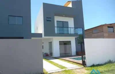 Casa com 3 quartos à venda na rua irineu gonçalves, 1, ibiraquera, imbituba por r$ 783.000