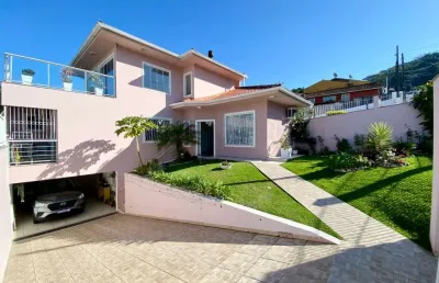 Casa com 3 quartos à venda na rua elias merise, 567, roçado, são josé por r$ 1.700.000