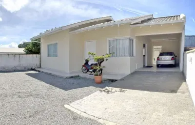 Casa com 2 quartos à venda na rua joão carlos espíndola, 166, barra do aririú, palhoça por r$ 580.000