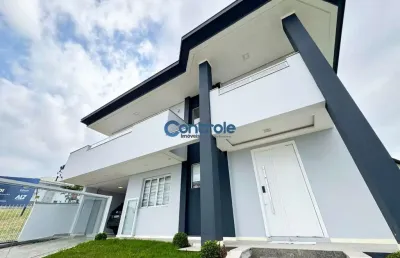 Casa com 7 quartos à venda na avenida dos lagos, 339, pedra branca, palhoça por r$ 2.550.000