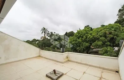 Casa em condomínio com 3 dormitórios, 133,50 m² e 2 vagas.