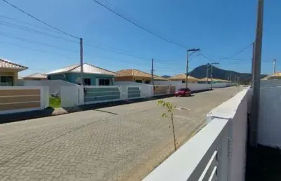 Casa para venda em são pedro da aldeia, praia linda, 2 dormitórios, 1 suíte, 2 banheiros, 3 vagas