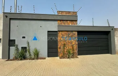 Casa à venda, 3 quartos, 1 suíte, 2 vagas, parque das laranjeiras ii - uberaba/mg