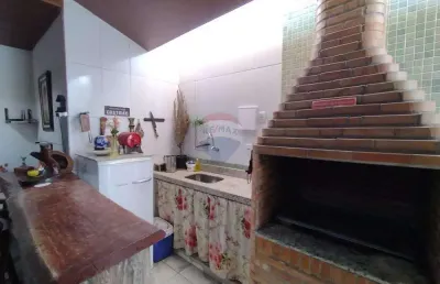 Casa com 4 quartos à venda na Rua Américo Vespúcio, 28, Bom Retiro, Ipatinga