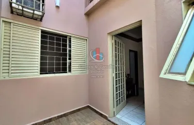 Casa a venda – conforto e seguranca para sua familia!  apresentamos esta excelente oportunidade de morar com qualidade e espaco em um imovel completo e muito bem localizado